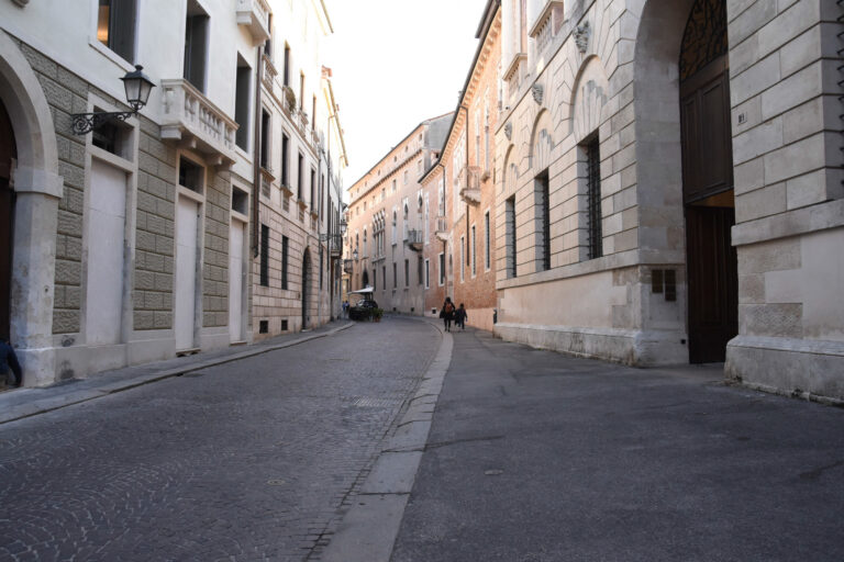 “Toponimi vicentini narrati da Luciano Parolin”: Contrada Porti, dal nome del casato della famiglia Porto