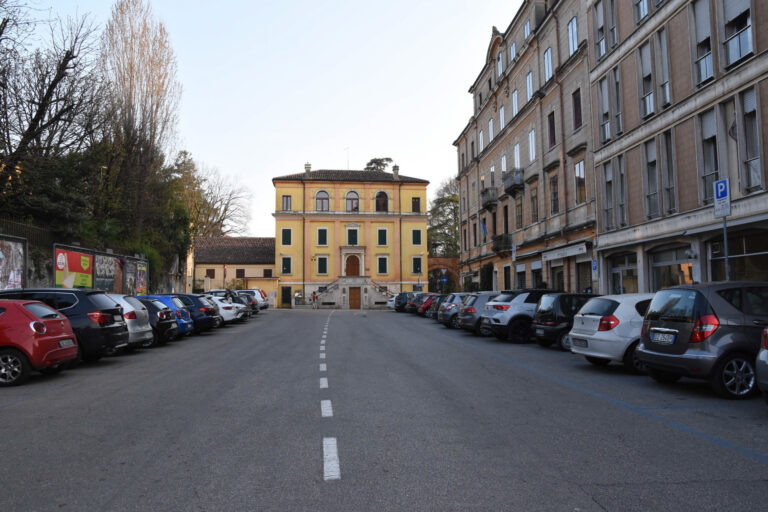 “Toponimi vicentini narrati da Luciano Parolin”: Piazzale del Mutilato, prima Carlo Delcroix, poi Ernesto Monico, Cantarane