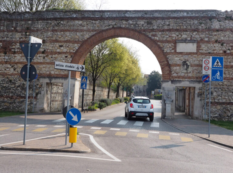 “Toponimi vicentini narrati da Luciano Parolin”: Via Giampaolo Bonollo, animatore della rivoluzione Vicentina del 1848, già Contrà Pra’ delle Oche