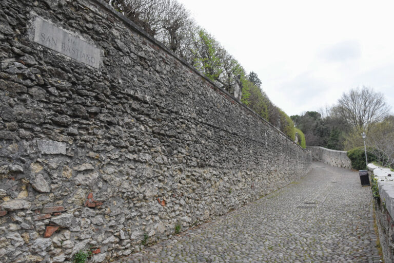 “Toponimi vicentini narrati da Luciano Parolin”: Via San Bastiano, dove c’era una chiesa dedicata a San Sebastiano costruita attorno al 1465