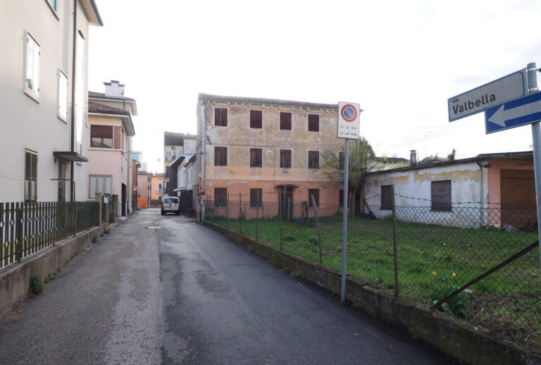 “Toponimi vicentini narrati da Luciano Parolin”: Via Valbella, monte su linea difensiva sull’altopiano di Asiago nella prima Guerra mondiale 1915-18