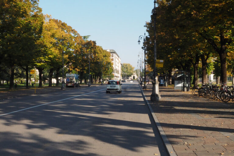 “Toponimi vicentini narrati da Luciano Parolin”: Viale Roma, con Campo Marzo doveva essere il luogo di passeggio dei Vicentini