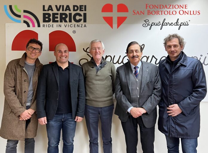 Fondazione San Bortolo: al centro Franco Scanagatta e Sandro Belluscio con gli organizzatori Andrea Cazzola, Angelo Furlan, Filippo Pozzato