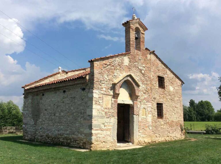 La chiesa longobarda di San Martino a Ponte Marchese