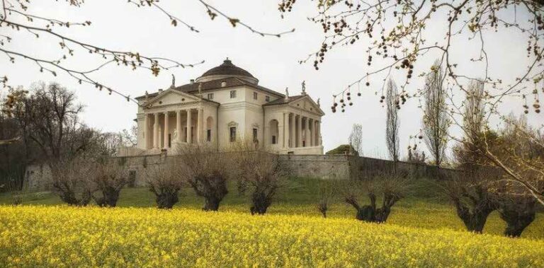 Le cupole di Villa La Rotonda e di Palazzo Thiene