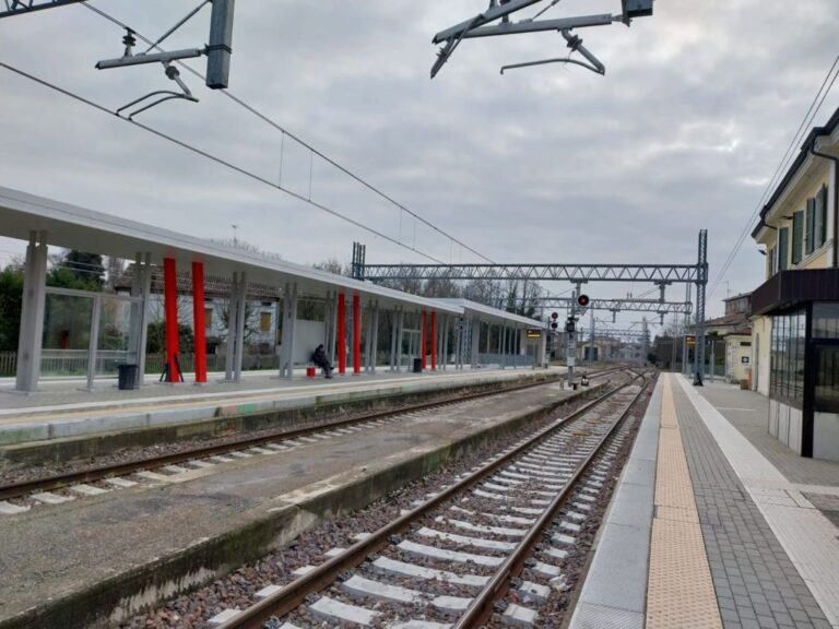 Completata la riqualificazione della stazione di Guastalla Completata la riqualificazione della stazione di Guastalla