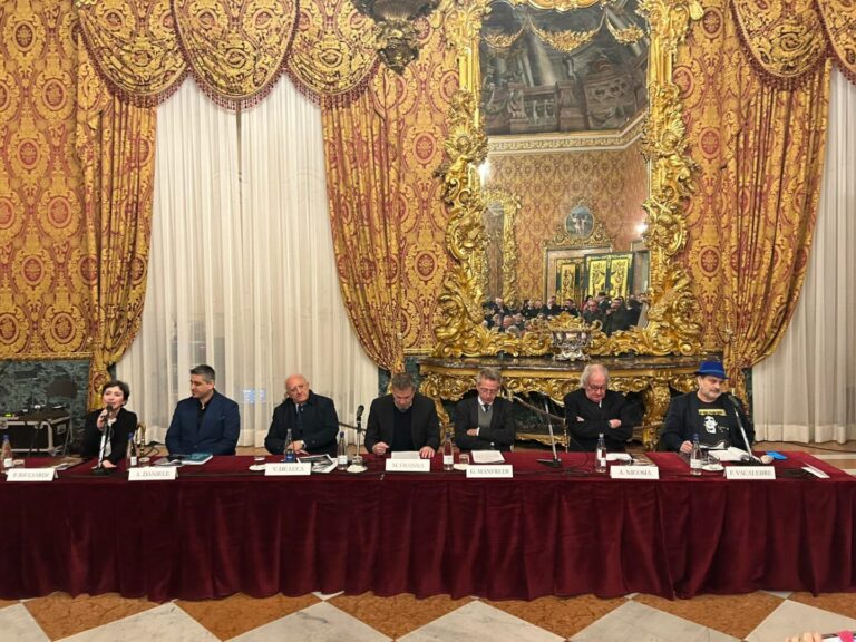 Napoli accoglie “Pino Daniele. Spiritual”, mostra presentata a Palazzo Reale