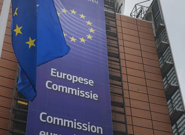 La Commissione Europea propone di esentare dai pedaggi i veicoli pesanti a emissioni zero