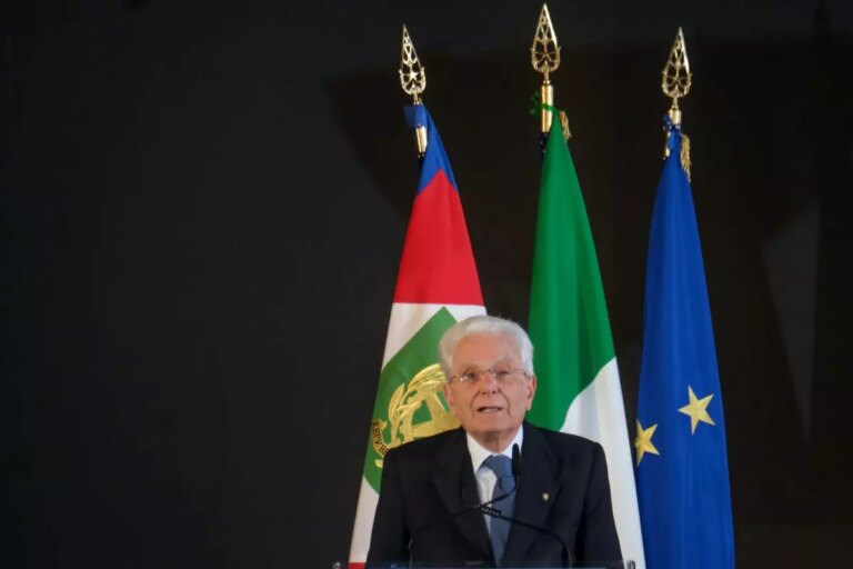 Mattarella alla Guardia di Finanza “La Repubblica vi è grata per la vostra attività”