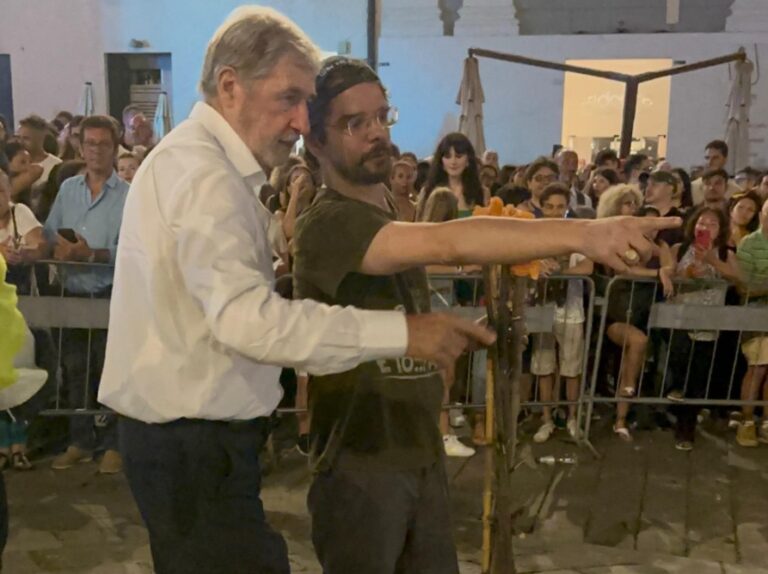 Liguria, il presidente Bucci a Genova per l’accensione del falò di San Giovanni Battista