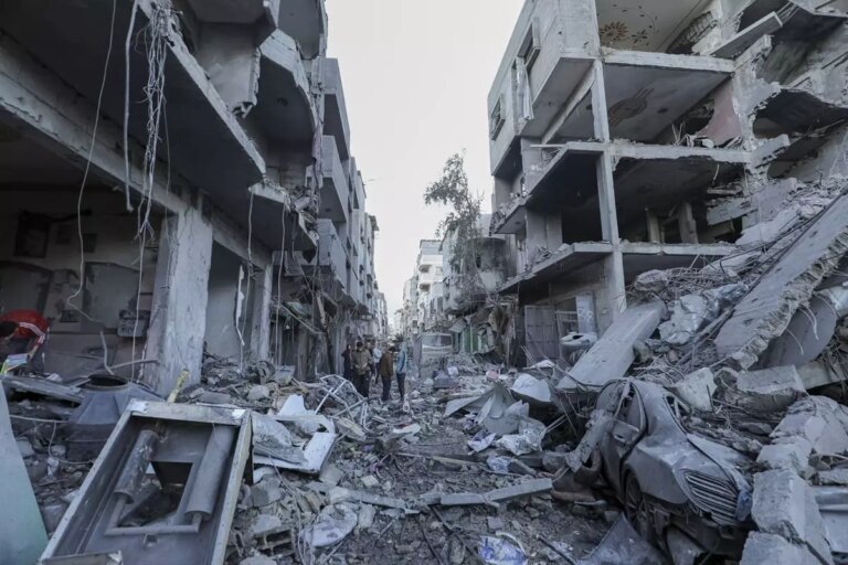 Medio Oriente, media “Attacchi israeliani, altri 34 morti a Gaza”