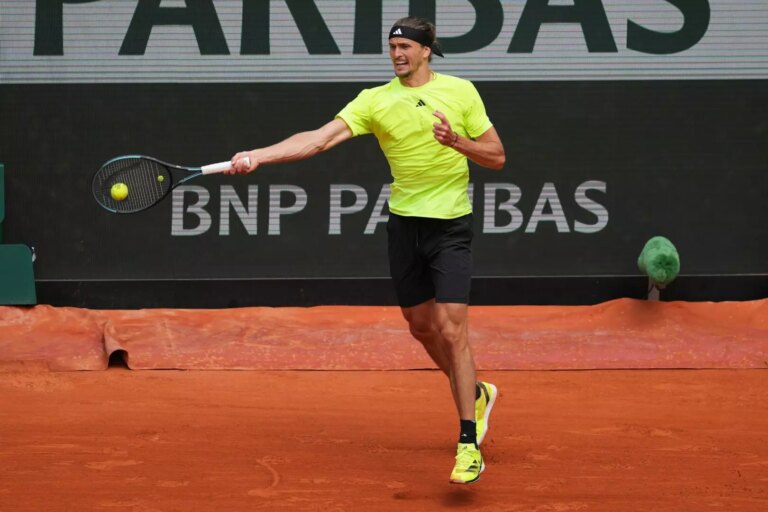 Zverev ai quarti del Roland Garros, attesa per Djokovic. Errani-Vavassori in semifinale