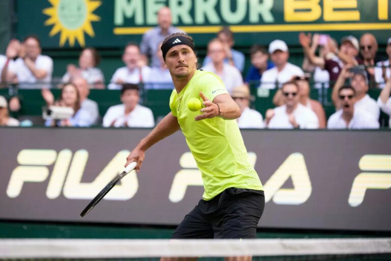 Cobolli si arrende in due set a Zverev, il tedesco è in semifinale ad Halle