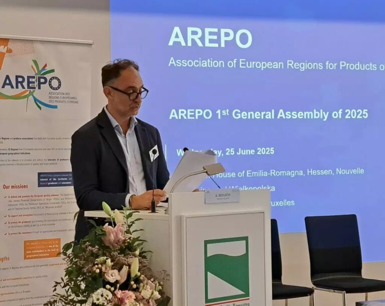 L’assessore Beduschi presiede l’Assemblea generale di Arepo “Puntiamo sulla qualità”