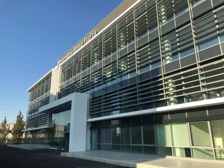 Variazioni nel marketing e comunicazione Mercedes-Benz in Italia