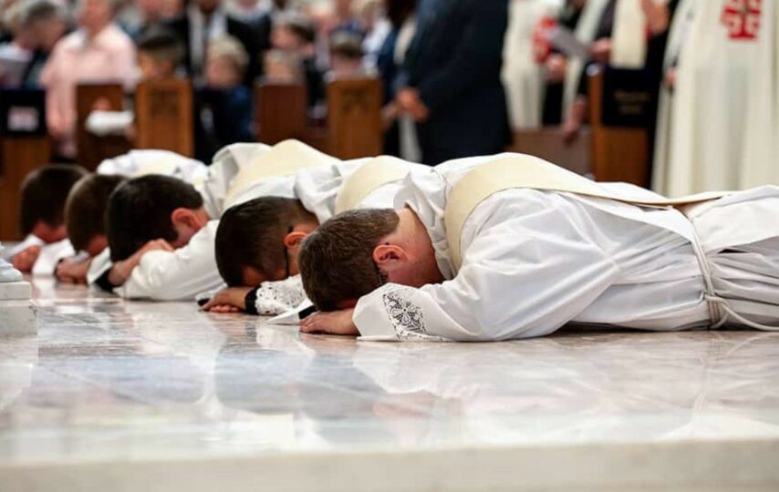 Ordinazione di sacerdoti