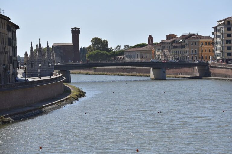 Navigabilità del tratto finale dell’Arno, parere favorevole della Regione Toscana