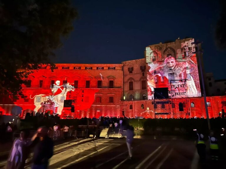 A Palermo 350 mila persone per il Festino, Schifani “A Santa Rosalia chiedo meno delinquenza”