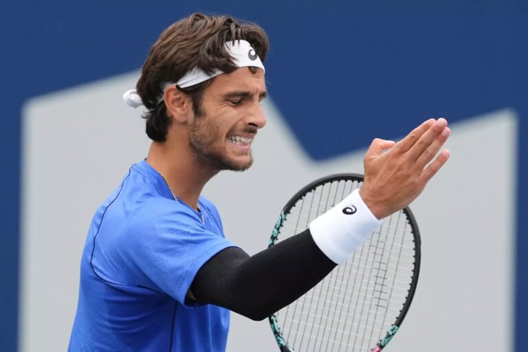 Tennis, Musetti esce di scena a Toronto: vince Michelsen in tre set