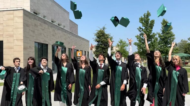 A Milano si chiude il primo ciclo di MEDTEC School, proclamati i primi medici-ingegneri d’Europa