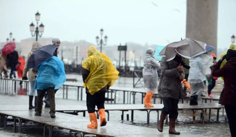 Allerta meteo arancione a Venezia per temporali di forte intensità