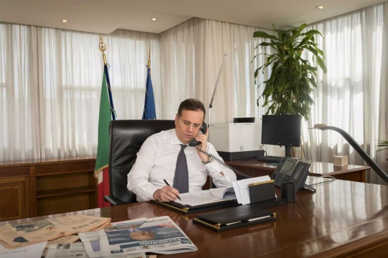 Caro voli, Antitrust “Serve più trasparenza, avviato confronto con la Commissione europea”