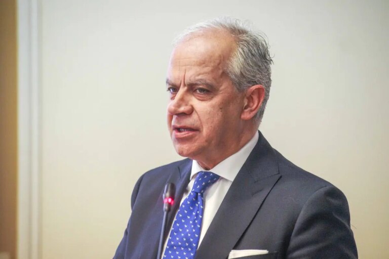 Piantedosi “Sull’uso del taser polemiche pretestuose”