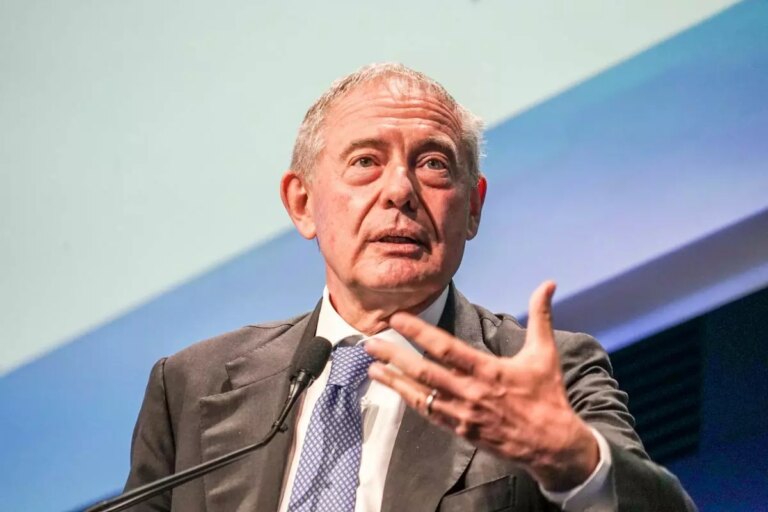 Urso “Ponte sullo Stretto e privatizzazione degli aeroporti svolta per la Sicilia”