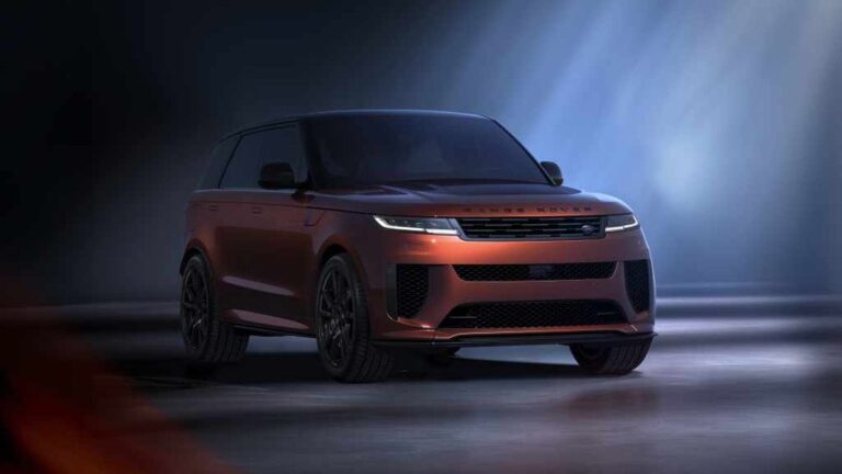 La nuova Sport SV Carbon completa la gamma Range Rover