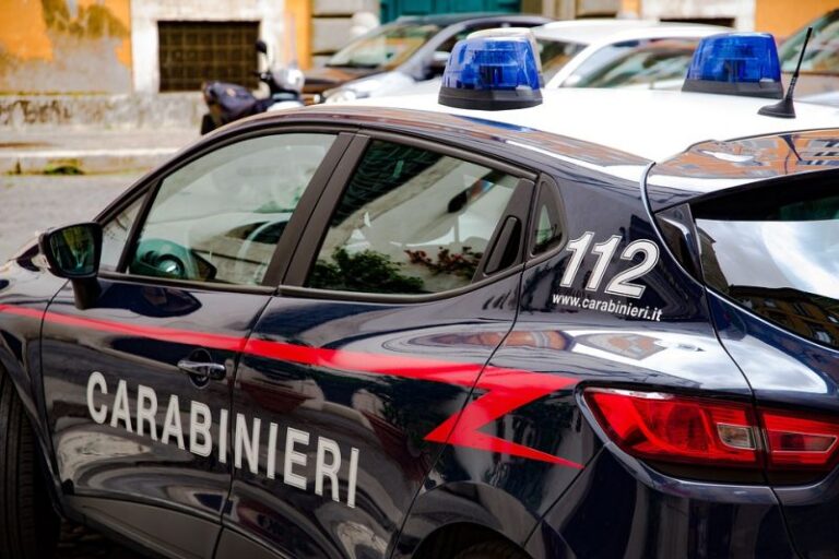 Sparatoria a Forio d’Ischia, uccide due persone e si toglie la vita
