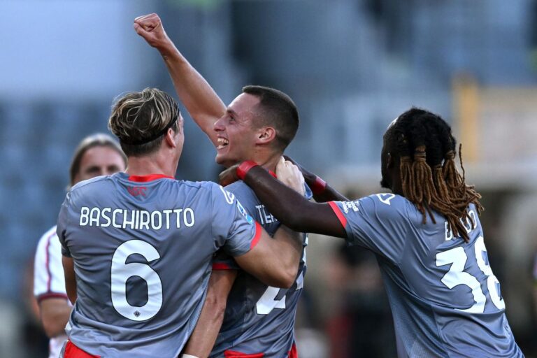 De Luca al 93′, la Cremonese sogna: Sassuolo battuto 3-2