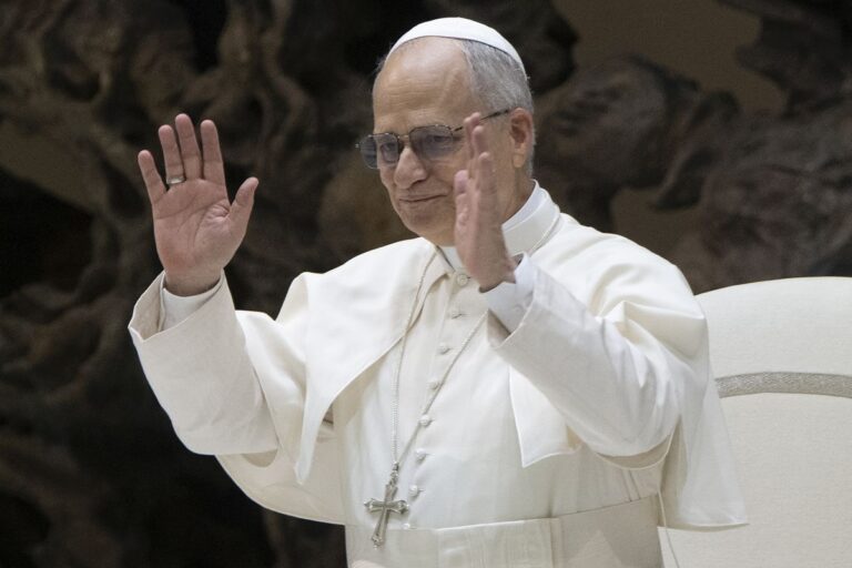 Papa “Ribadisco appello all’impegno al dialogo per la pace in Ucraina”