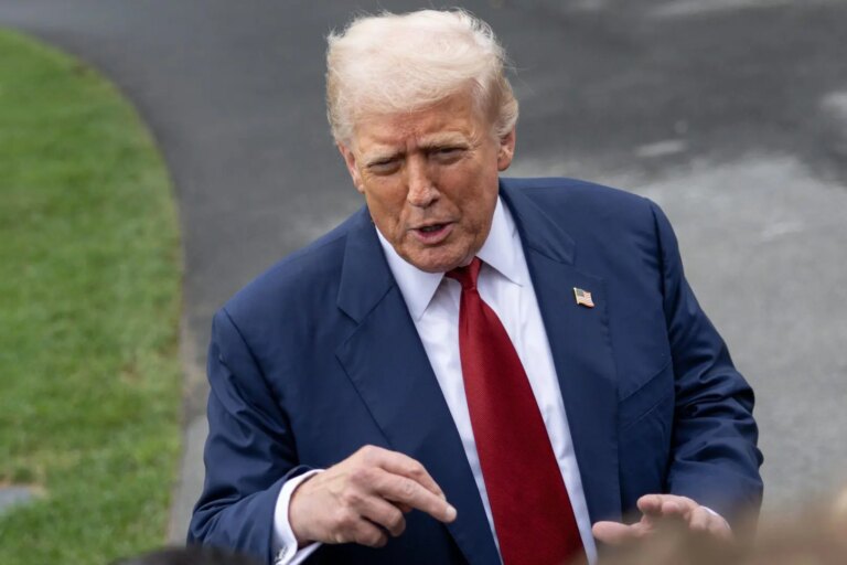 L’Ue conferma la sospensione dei controdazi. Trump: “Se non fanno gli investimenti promessi dazi al 35%”