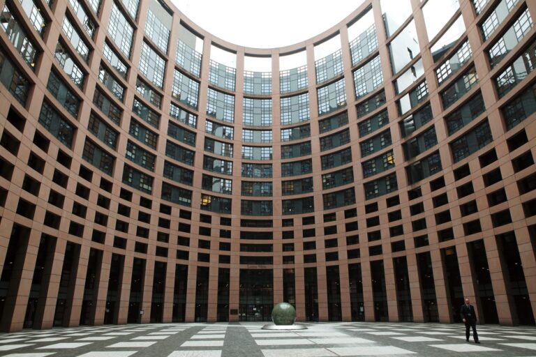 Malta leader nell’UE per competenze digitali giovanili