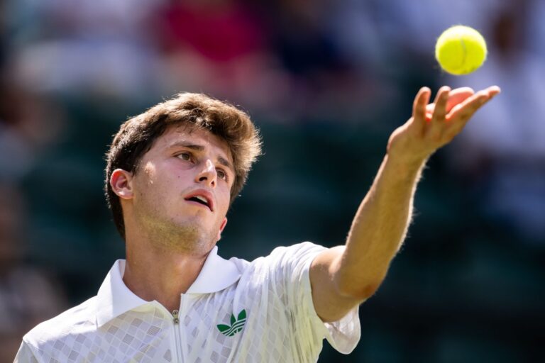 Nardi batte Shapovalov e vola al terzo turno di Cincinnati con Sinner e Sonego