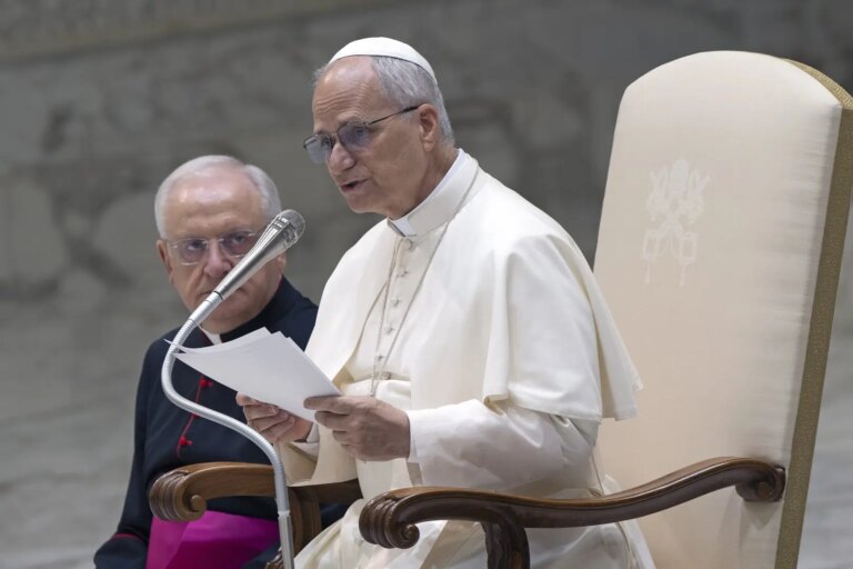 Papa “In Ucraina taccia la voce delle armi”