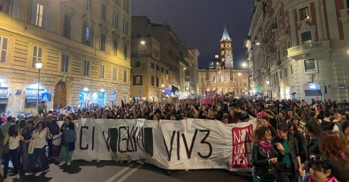 Manifestazione di NUDM a Roma nel settembre 2022 - foto Dinamopress