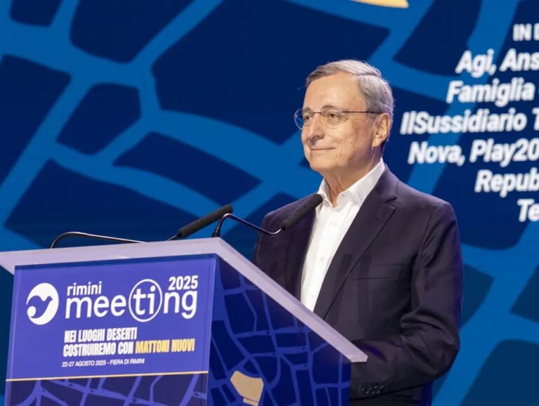 Draghi “Ue marginale nei negoziati sull’Ucraina e spettatrice del massacro a Gaza”