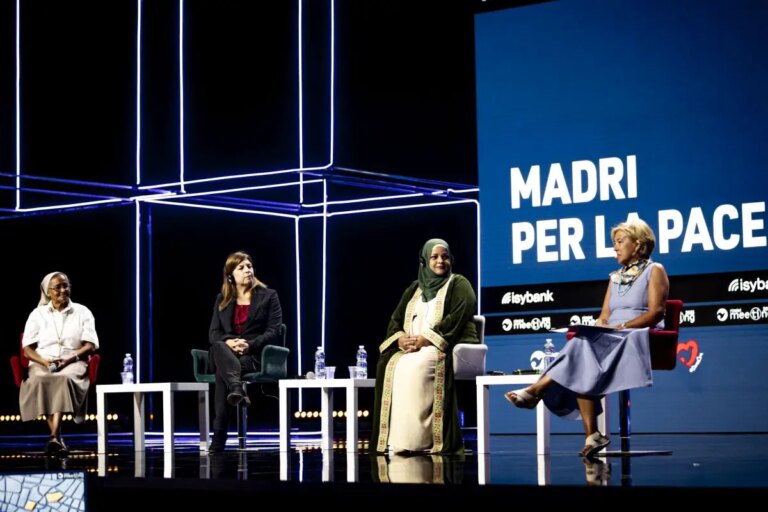 Meeting di Rimini si apre con due madri israeliana e palestinese, dialogo per la pace