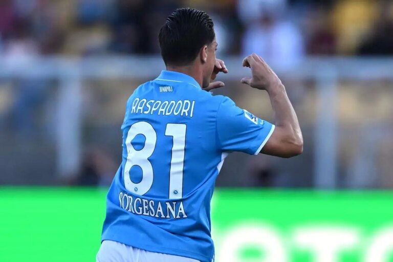 Raspadori lascia il Napoli, ufficiale il trasferimento all’Atletico Madrid “Ve voglio bene guagliù”