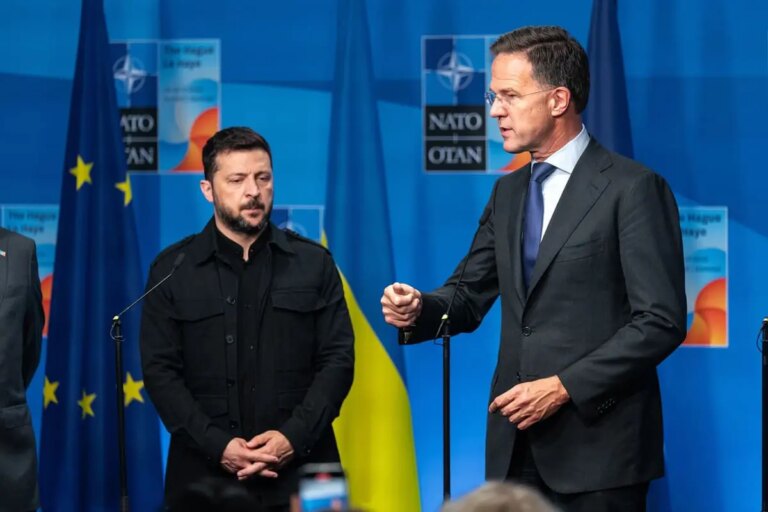 Zelensky incontra Rutte a Kiev “Garantire sicurezza all’Ucraina, grazie a tutti i partner”