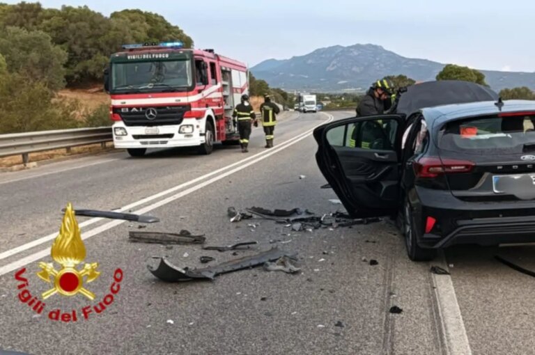 Scontro frontale a Olbia, quattro feriti e “Panoramica” chiusa per un’ora