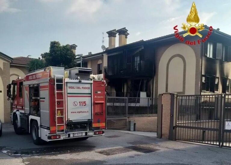 Incendio in un’abitazione nel Milanese, morta una 59enne