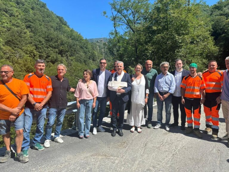 Infrastrutture in Liguria, riaperta la SP8 a Calice al Cornoviglio
