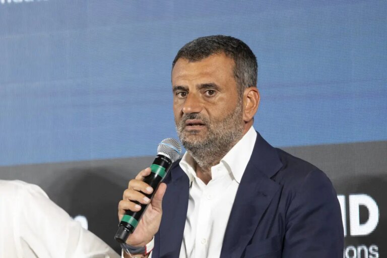 Regionali Puglia, Decaro scioglie le riserve “Guiderò un nuovo progetto politico”