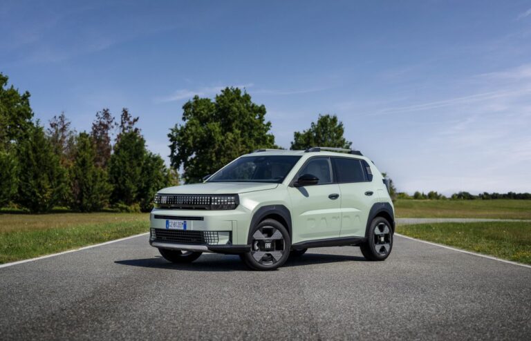 Fiat presenta la Grande Panda a benzina