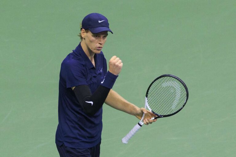 Sinner piega Auger-Aliassime, finale con Alcaraz anche all’Us Open. In palio titolo e n°1 Atp