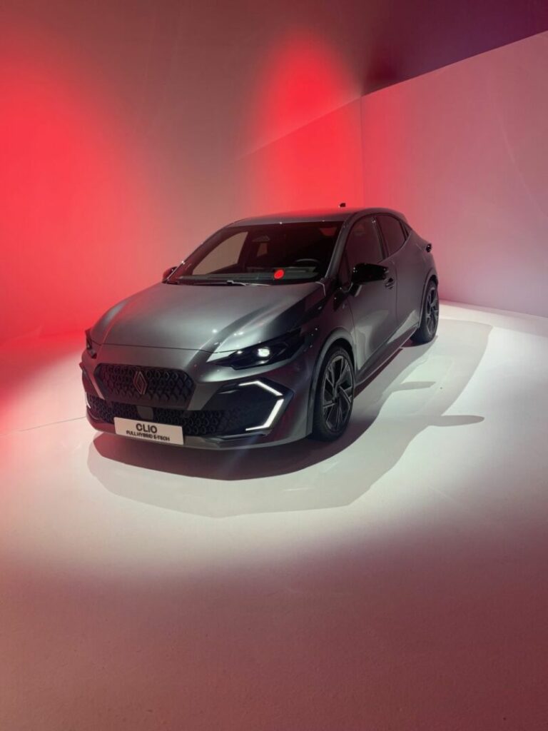 Renault, svelata a Monaco la nuova generazione di Clio