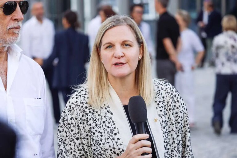 Il Cio a Milano tra la visita al villaggio Olimpico, la situazione di Israele e i mancati incontri con il Governo