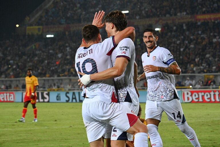 Una doppietta di Belotti fa volare il Cagliari, Lecce sconfitto 2-1